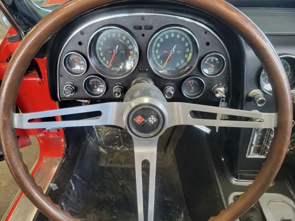 1966 Chevrolet Corvette C2 - Image 17 of 21