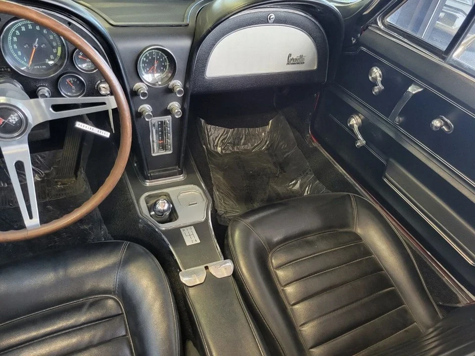 1966 Chevrolet Corvette C2 - Image 9 of 21