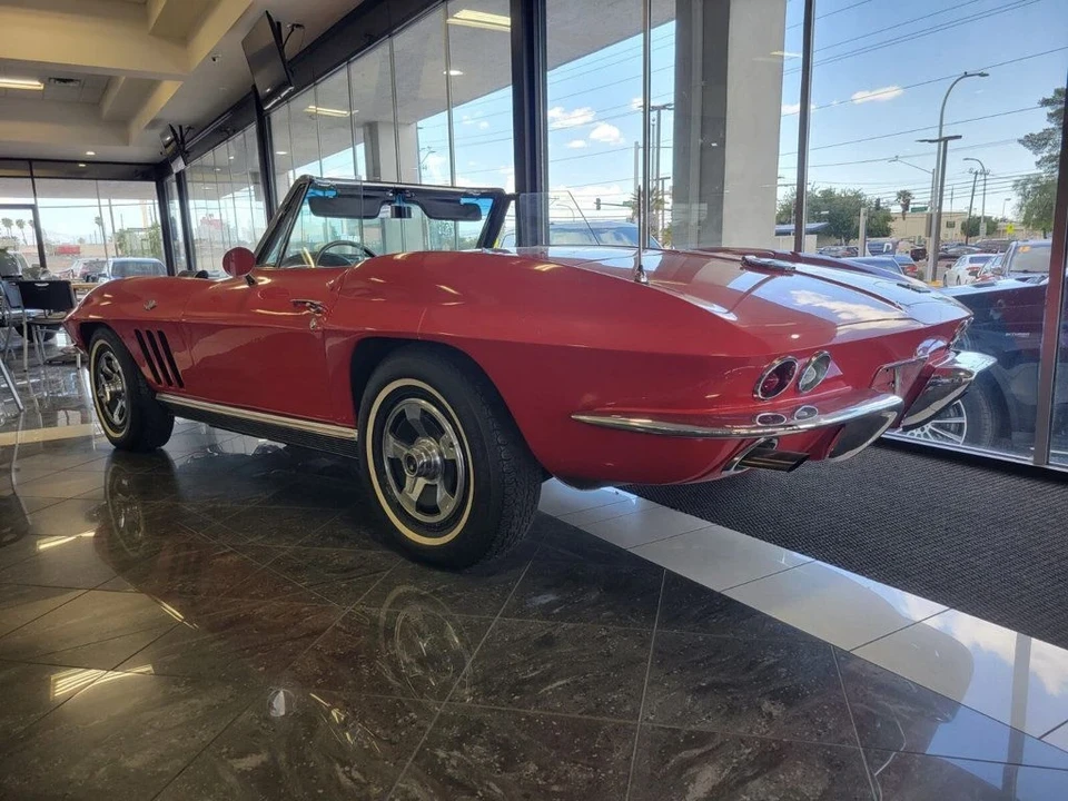 1966 Chevrolet Corvette C2 - Image 2 of 21