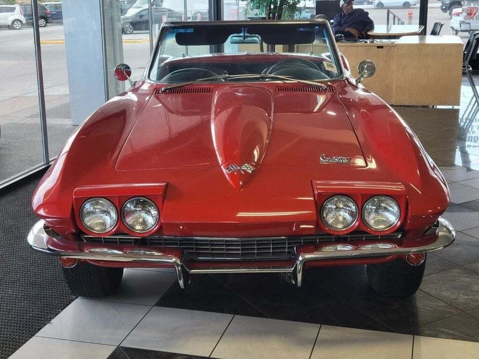 1966 Chevrolet Corvette C2 - Image 4 of 21