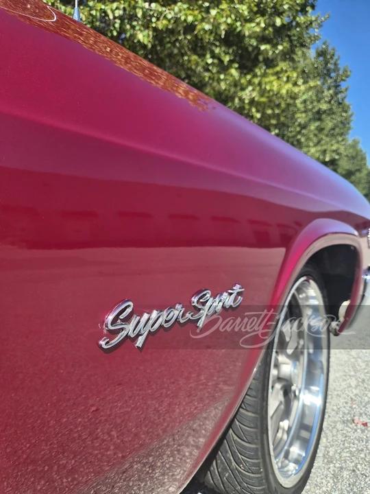 1966 Chevrolet Impala SS 4th Gen - Image 17 of 18
