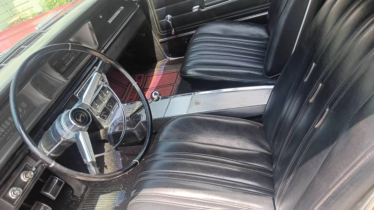 1966 Chevrolet Impala SS 4th Gen - Image 15 of 22