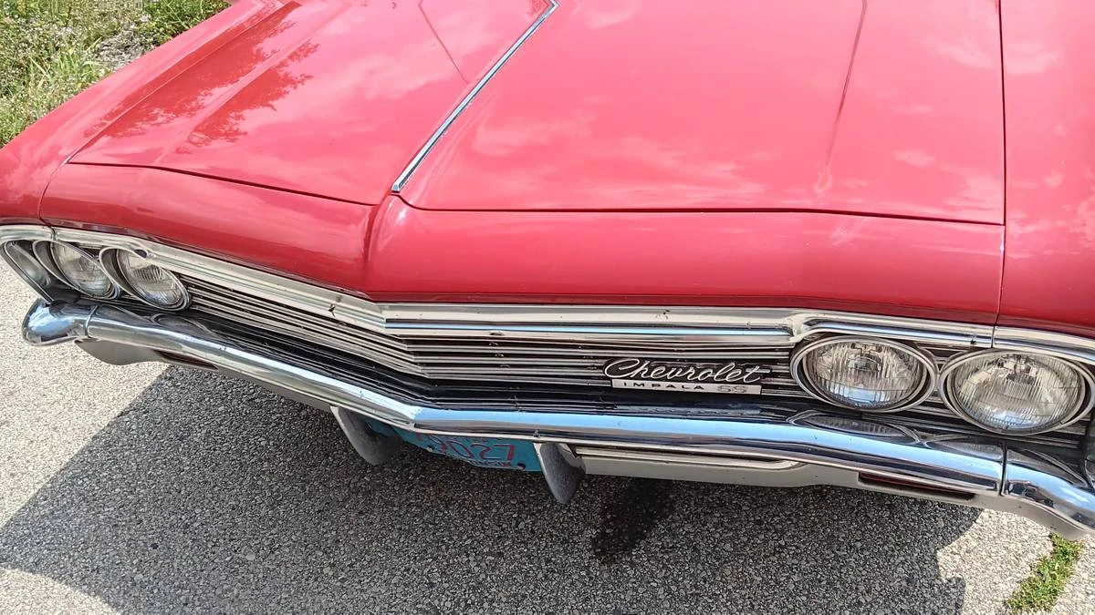 1966 Chevrolet Impala SS 4th Gen - Image 4 of 22