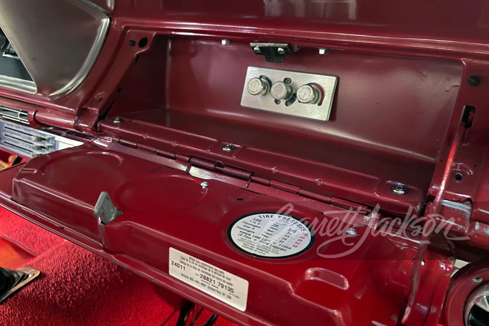 1966 Chevrolet Impala 4th Gen - Image 9 of 14