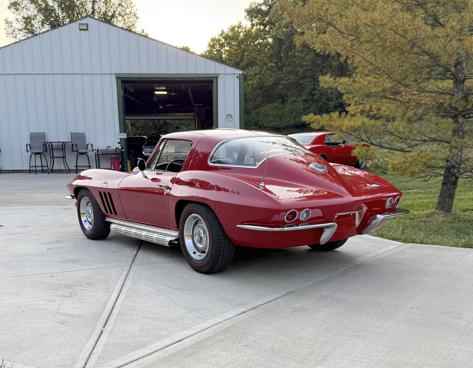 1966 Chevrolet Corvette C2 - Image 6 of 21