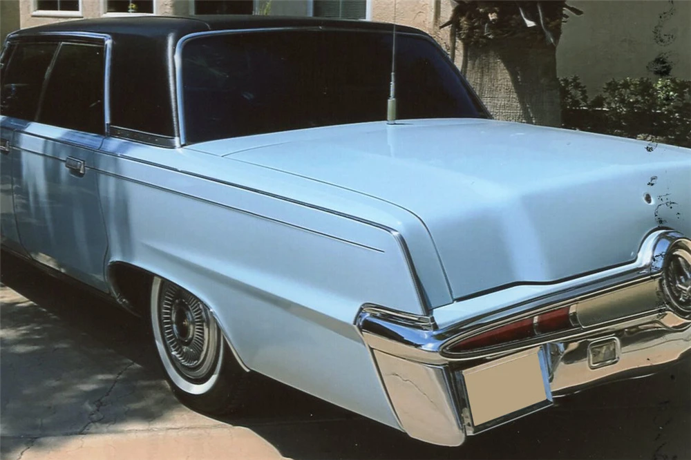 1966 Chrysler Imperial 2nd Gen - Image 4 of 5