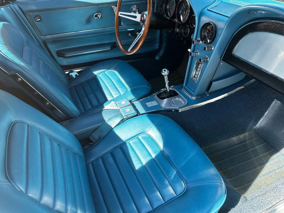 1966 Chevrolet Corvette C2 - Image 8 of 18