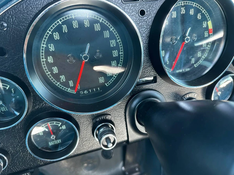 1966 Chevrolet Corvette C2 - Image 11 of 18