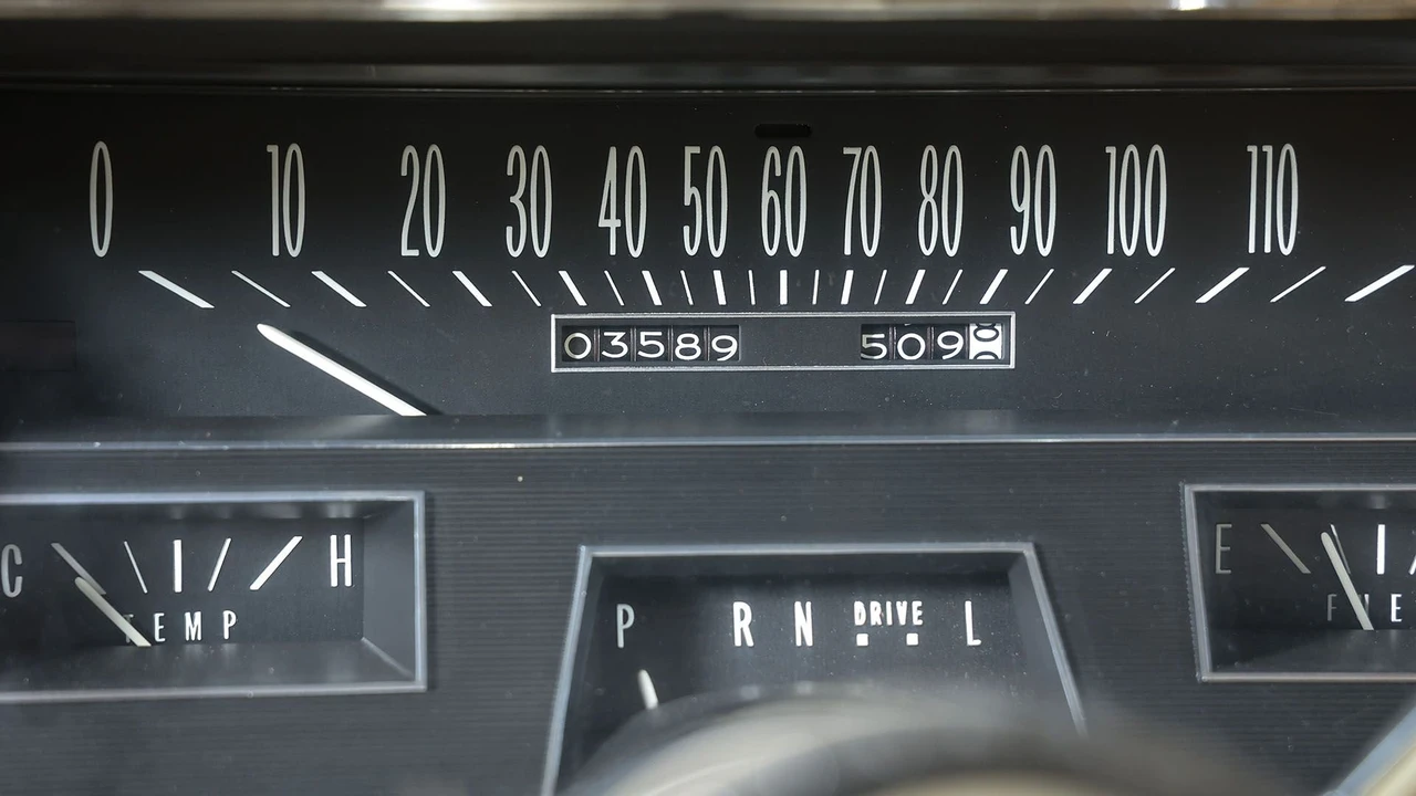 1966 Cadillac Calais - Image 30 of 31