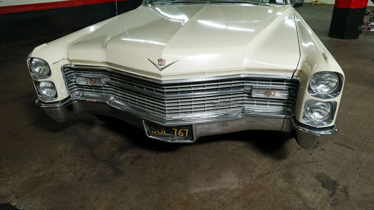 1966 Cadillac Calais - Image 10 of 31