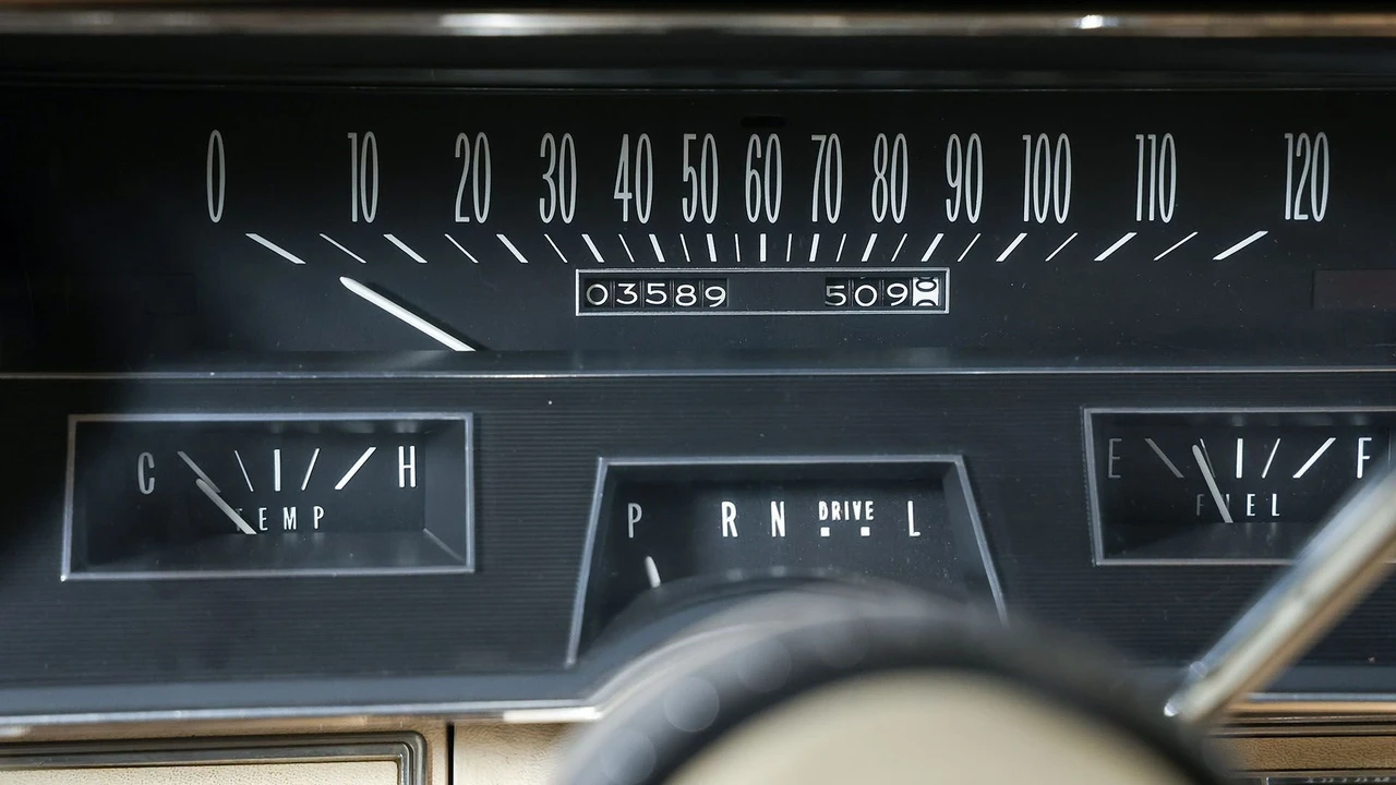 1966 Cadillac Calais - Image 26 of 31