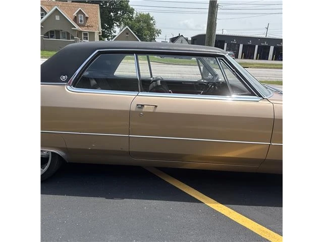 1966 Cadillac DeVille 3rd Gen - Image 2 of 21