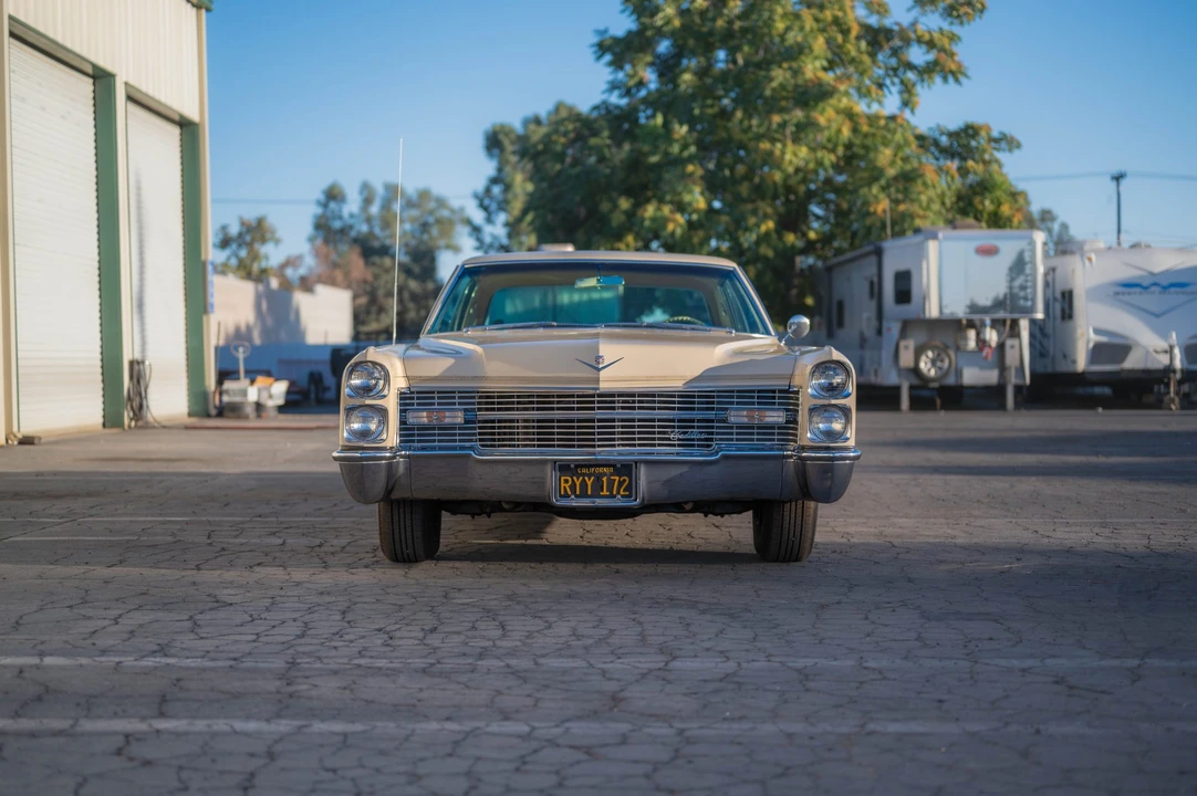 1966 Cadillac DeVille 3rd Gen - Image 4 of 31