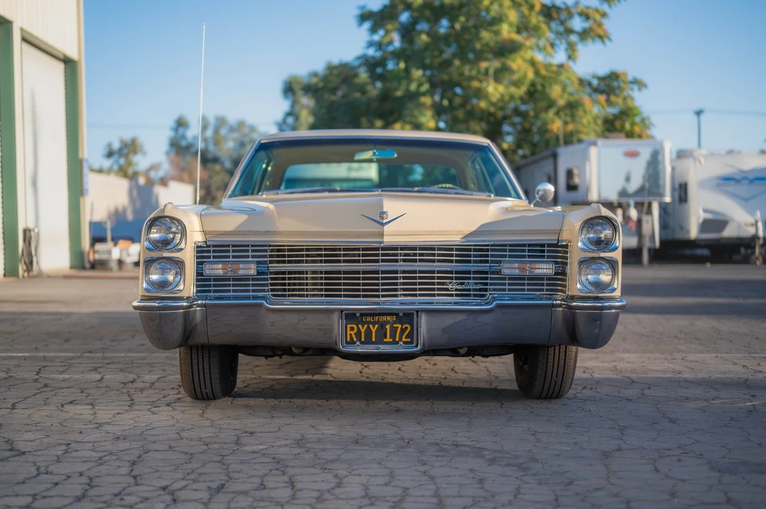 1966 Cadillac DeVille 3rd Gen - Image 5 of 31