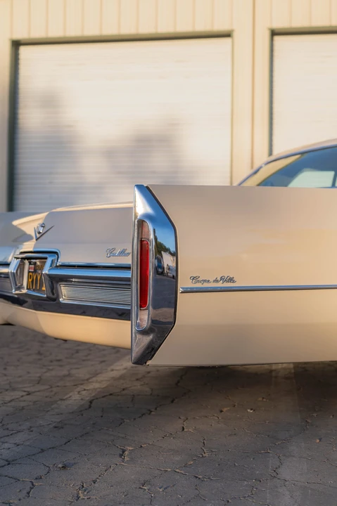 1966 Cadillac DeVille 3rd Gen - Image 24 of 31