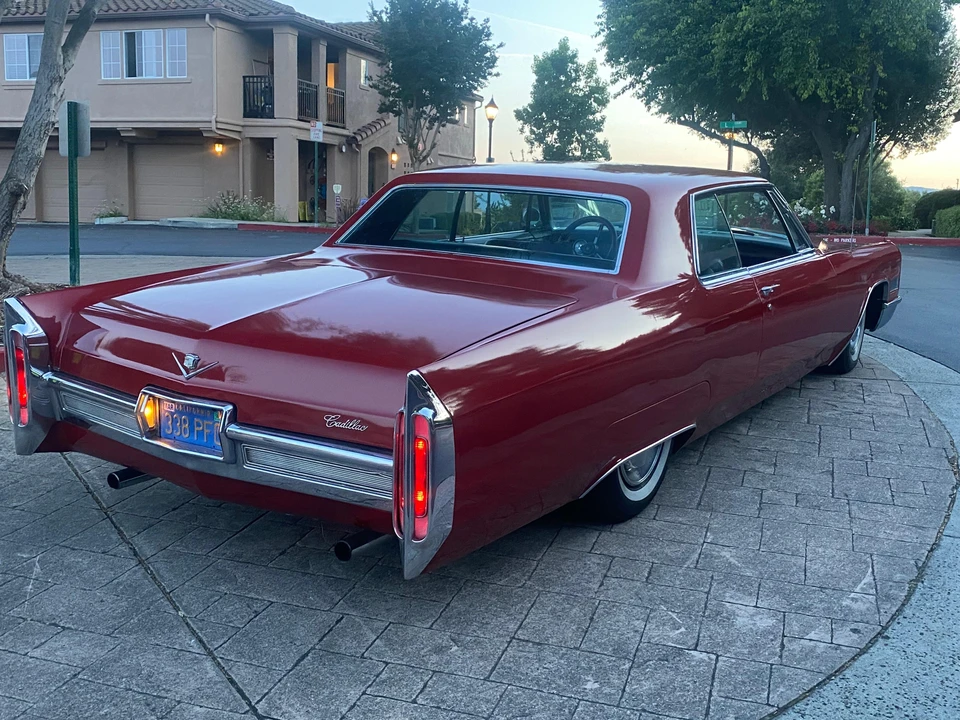1966 Cadillac DeVille 3rd Gen - Image 25 of 31