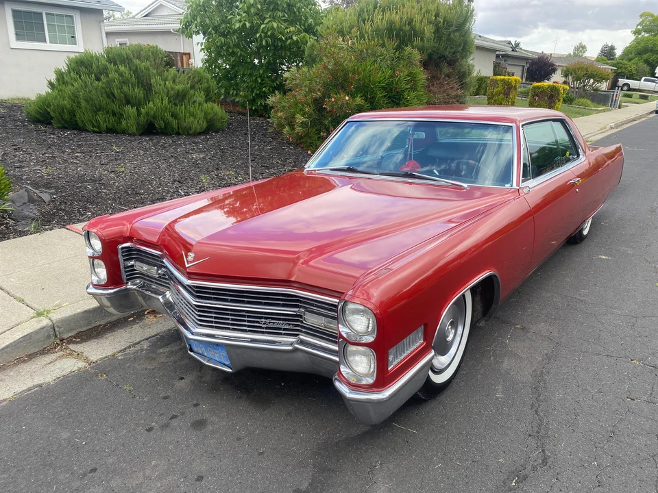 1966 Cadillac DeVille 3rd Gen - Image 12 of 31