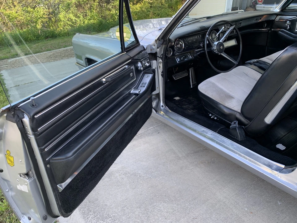 1966 Cadillac DeVille 3rd Gen - Image 30 of 31
