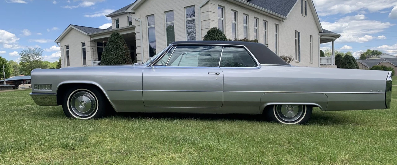 1966 Cadillac DeVille 3rd Gen - Image 11 of 31