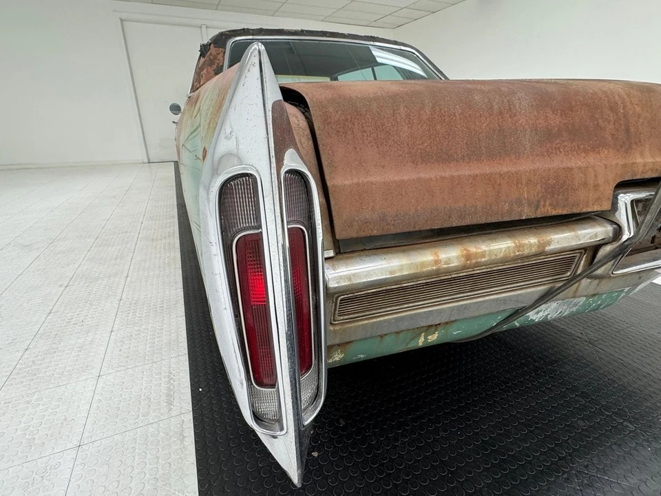 1966 Cadillac DeVille 3rd Gen - Image 19 of 21