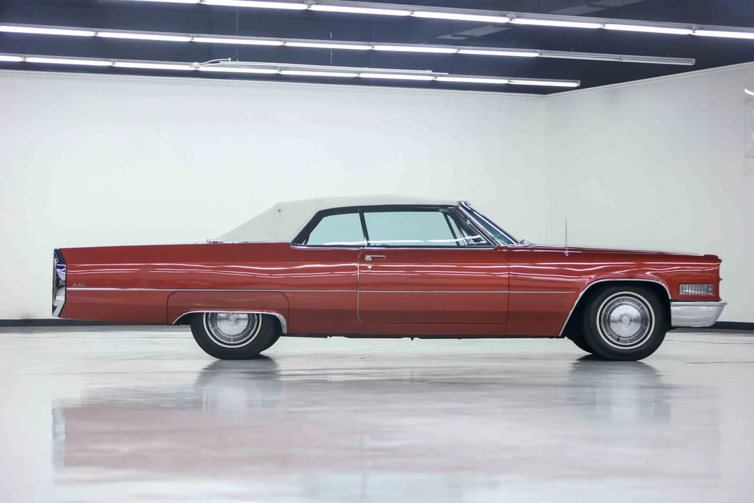 1966 Cadillac DeVille 3rd Gen - Image 11 of 31