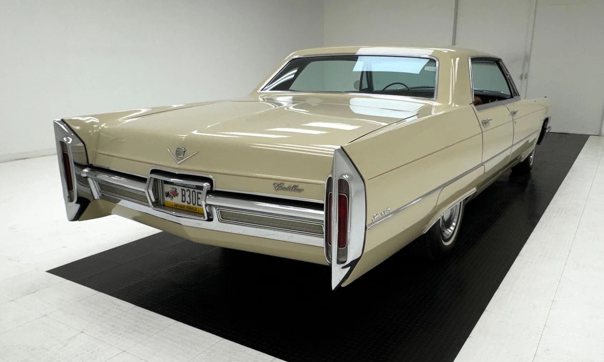 1966 Cadillac DeVille 3rd Gen - Image 5 of 21