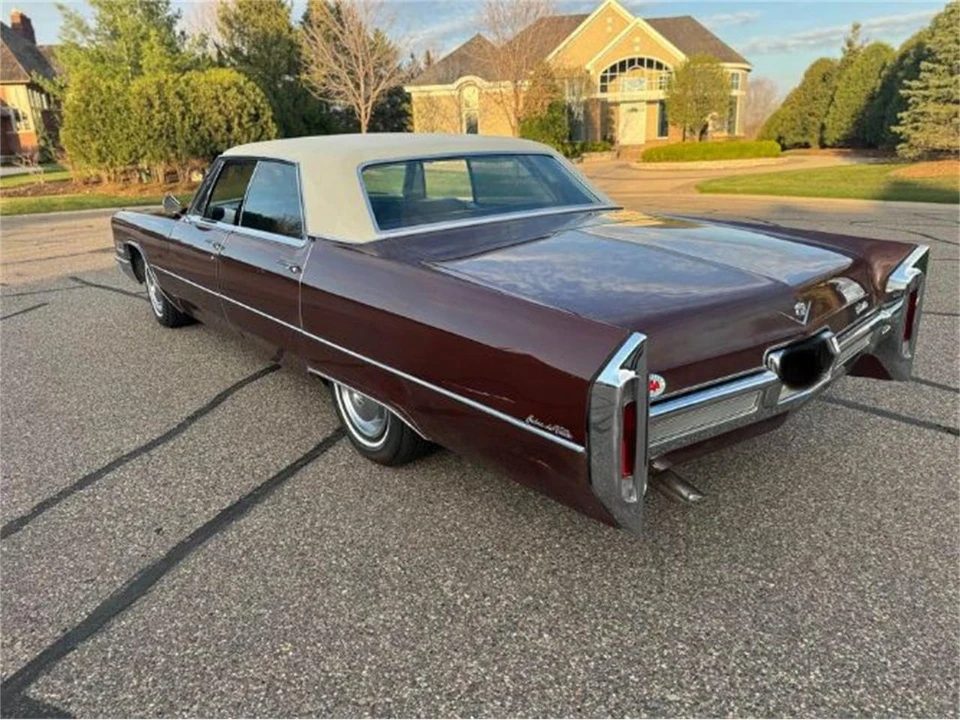 1966 Cadillac DeVille 3rd Gen - Image 13 of 24