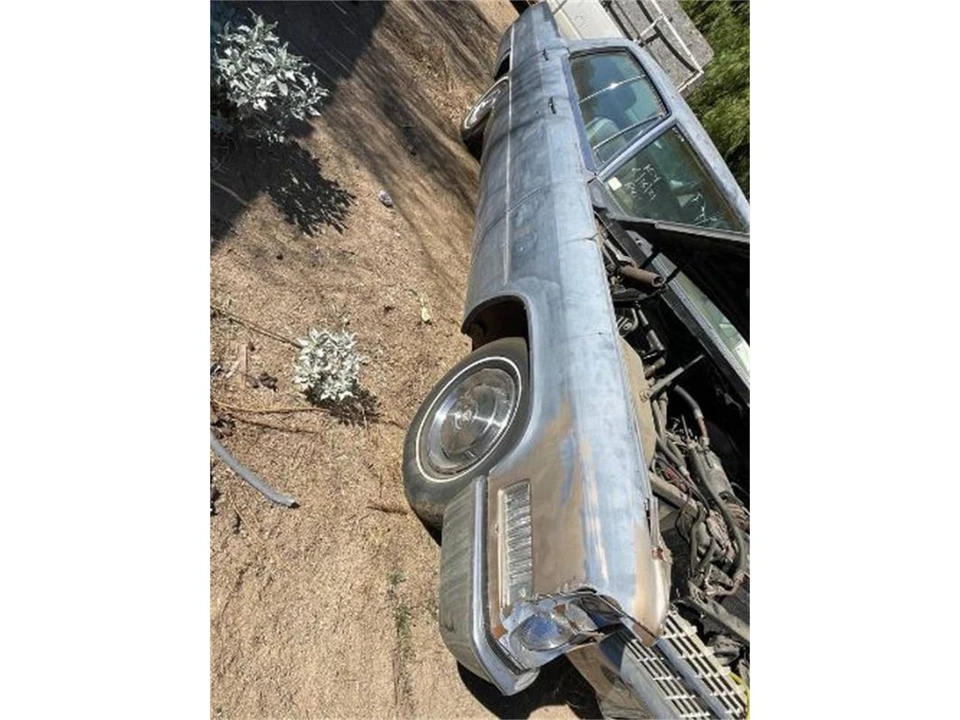 1966 Cadillac DeVille 3rd Gen - Image 9 of 13