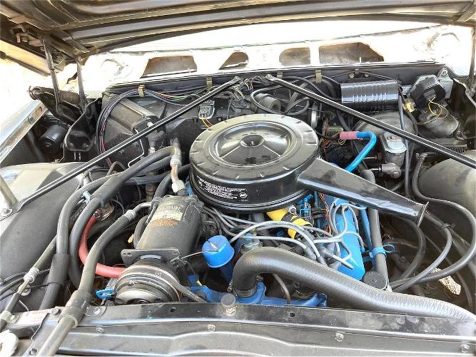 1966 Cadillac DeVille 3rd Gen - Image 12 of 13