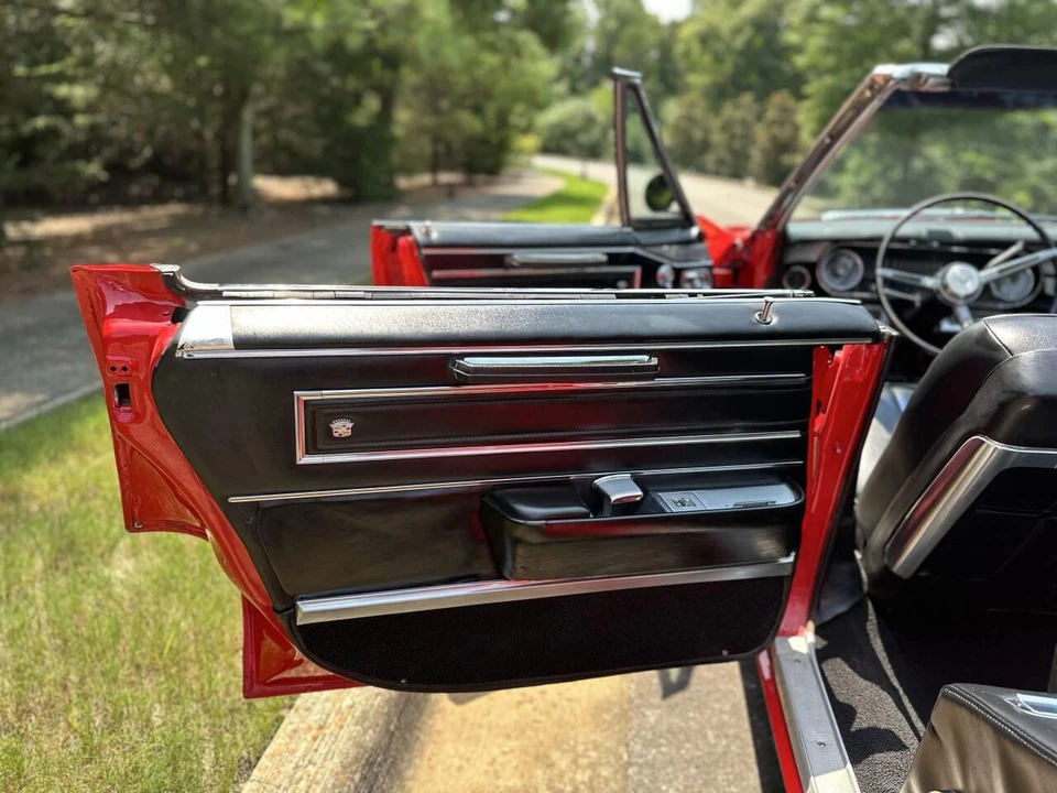 1966 Cadillac DeVille 3rd Gen - Image 20 of 29