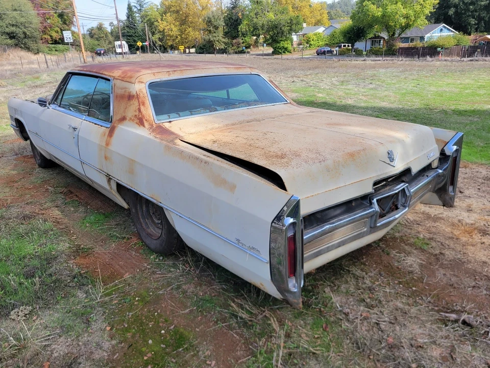 1966 Cadillac DeVille 3rd Gen - Image 5 of 21