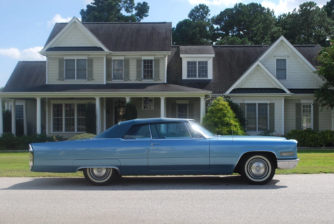 1966 Cadillac DeVille 3rd Gen - Image 2 of 31