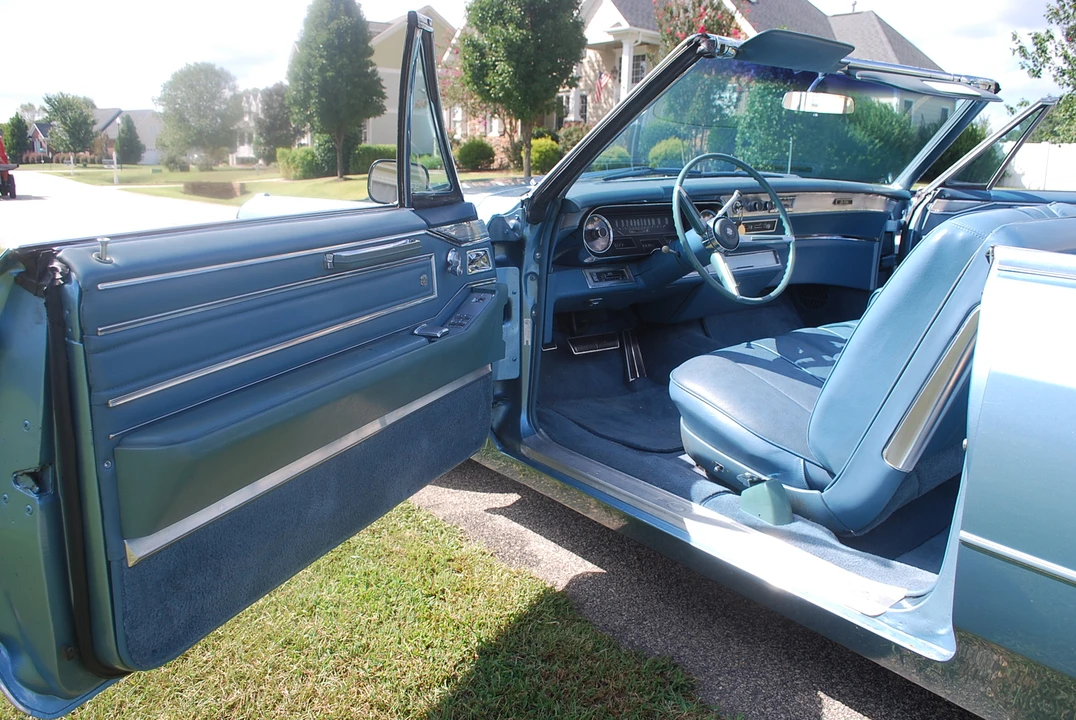 1966 Cadillac DeVille 3rd Gen - Image 18 of 31