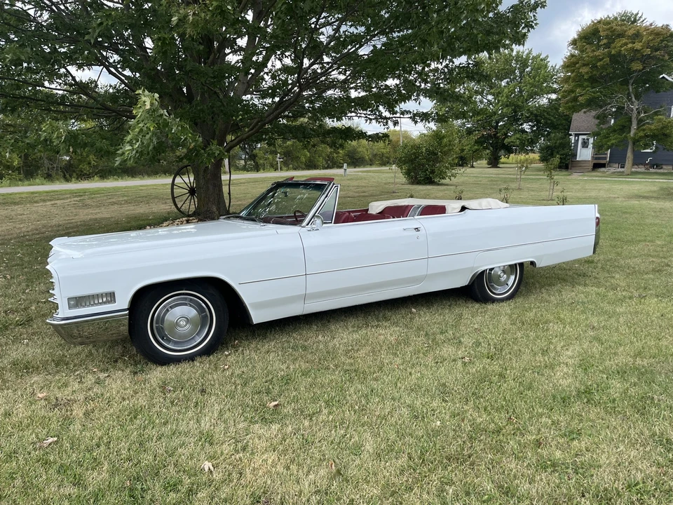 1966 Cadillac DeVille 3rd Gen - Image 4 of 31