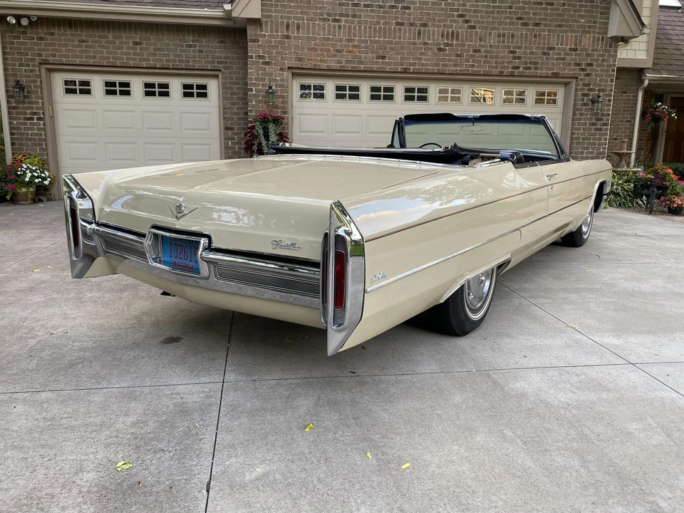 1966 Cadillac DeVille 3rd Gen - Image 10 of 31