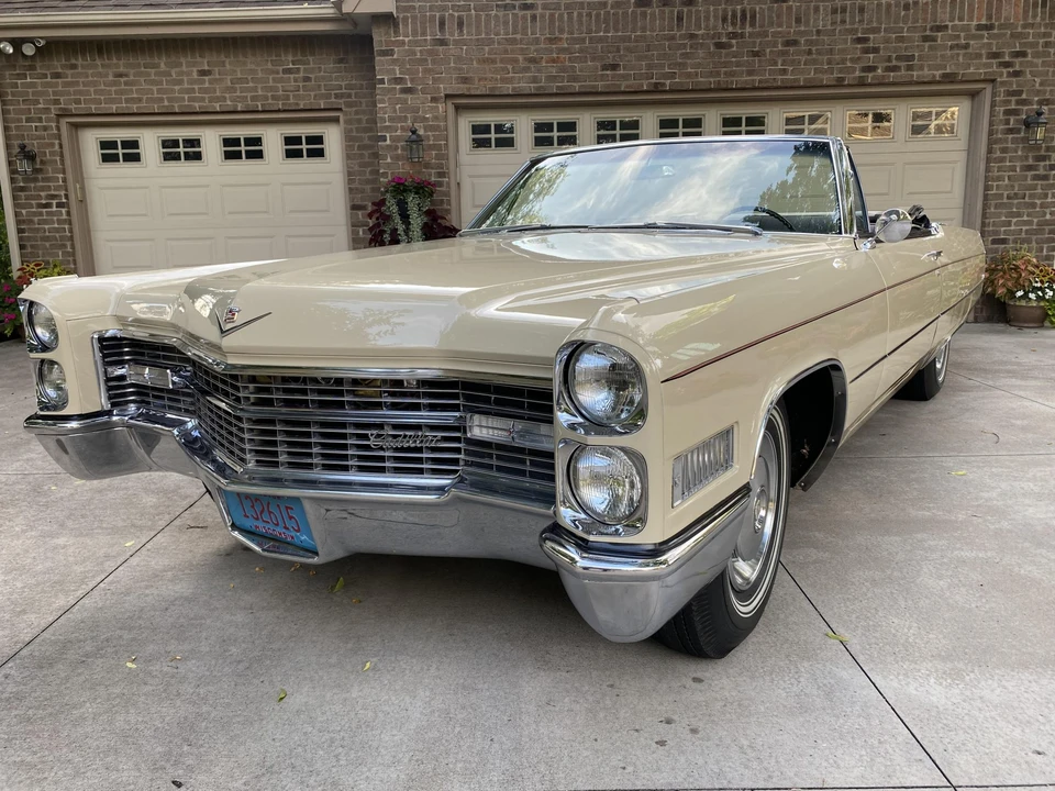 1966 Cadillac DeVille 3rd Gen - Image 5 of 31