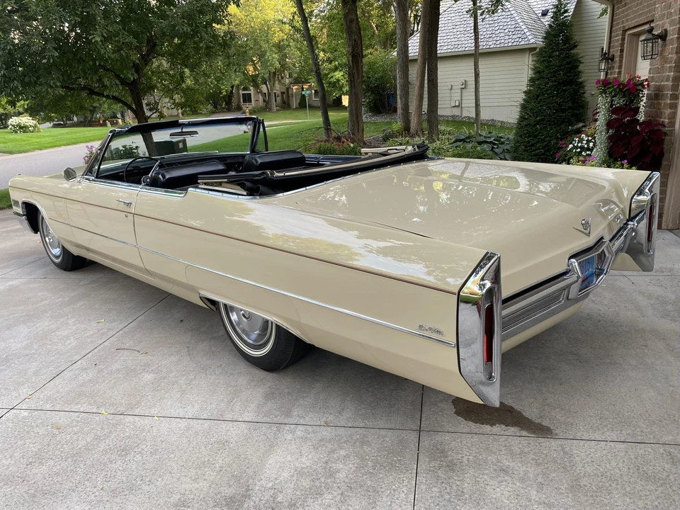 1966 Cadillac DeVille 3rd Gen - Image 13 of 31