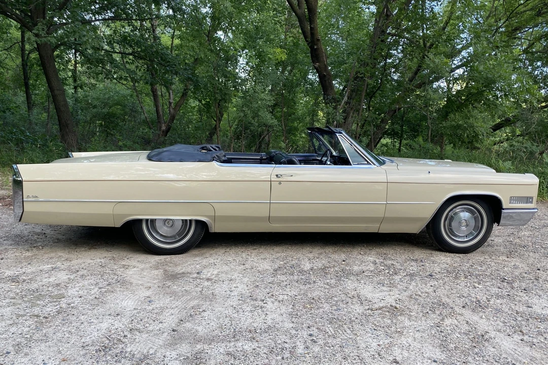 1966 Cadillac DeVille 3rd Gen - Image 18 of 31