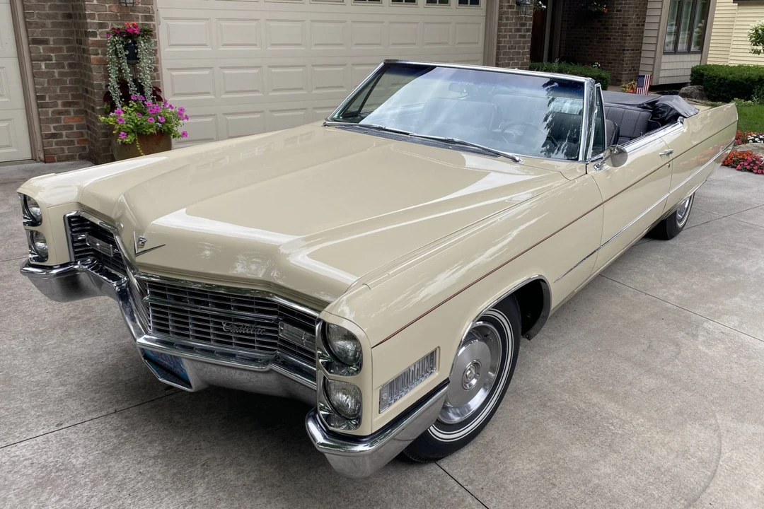 1966 Cadillac DeVille 3rd Gen - Image 2 of 31