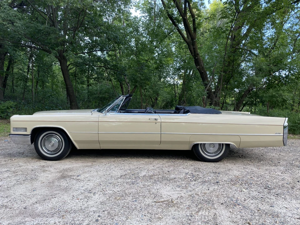 1966 Cadillac DeVille 3rd Gen - Image 22 of 31