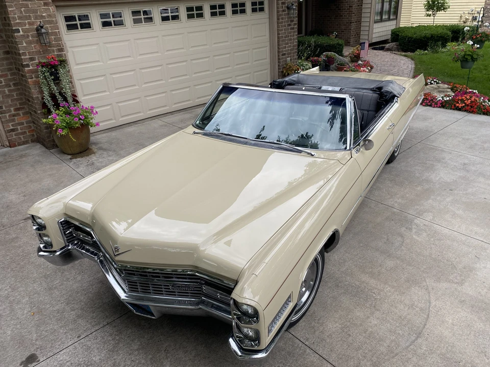 1966 Cadillac DeVille 3rd Gen - Image 3 of 31