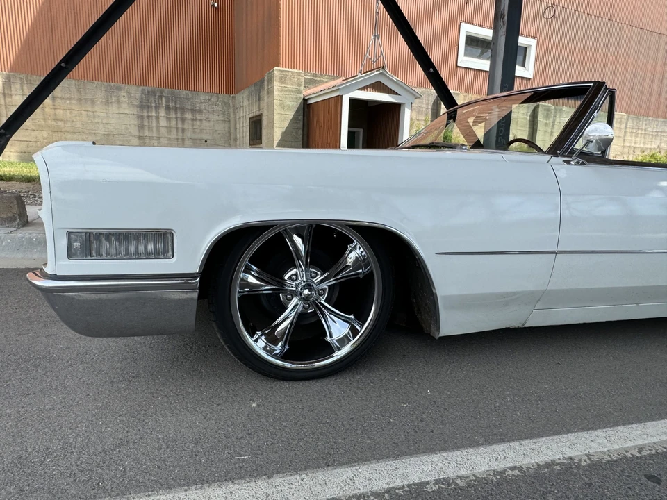 1966 Cadillac DeVille 3rd Gen - Image 22 of 31