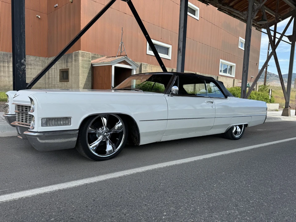 1966 Cadillac DeVille 3rd Gen - Image 13 of 31