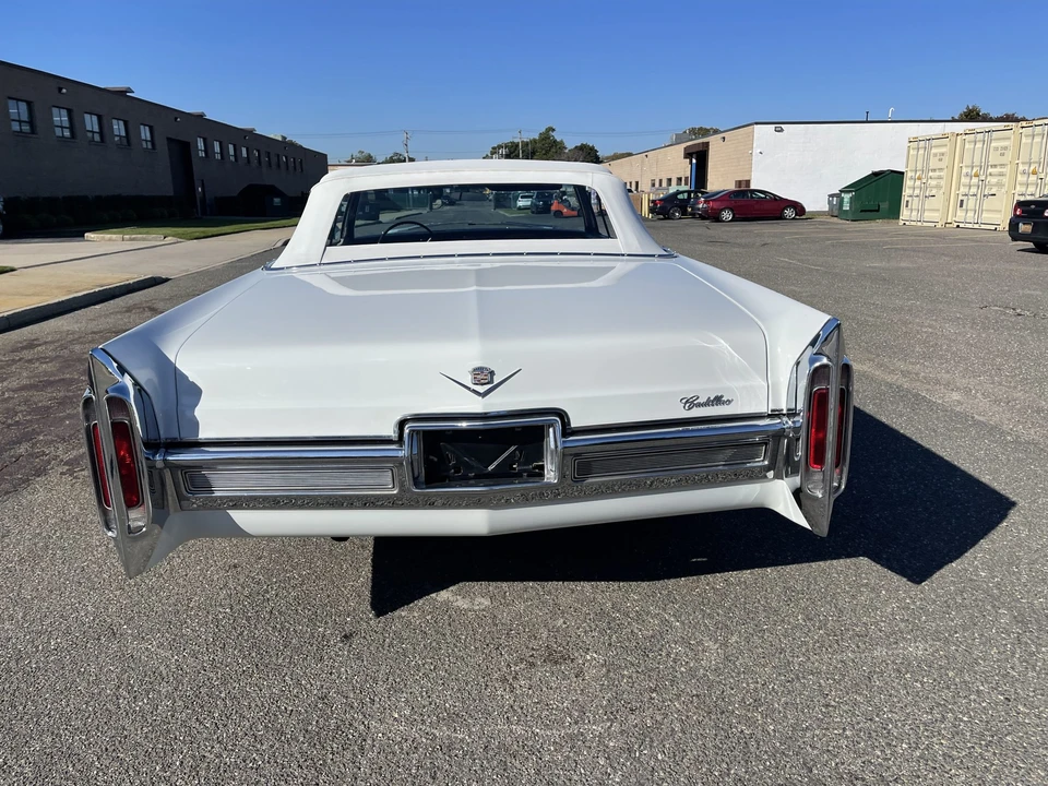 1966 Cadillac DeVille 3rd Gen - Image 11 of 31