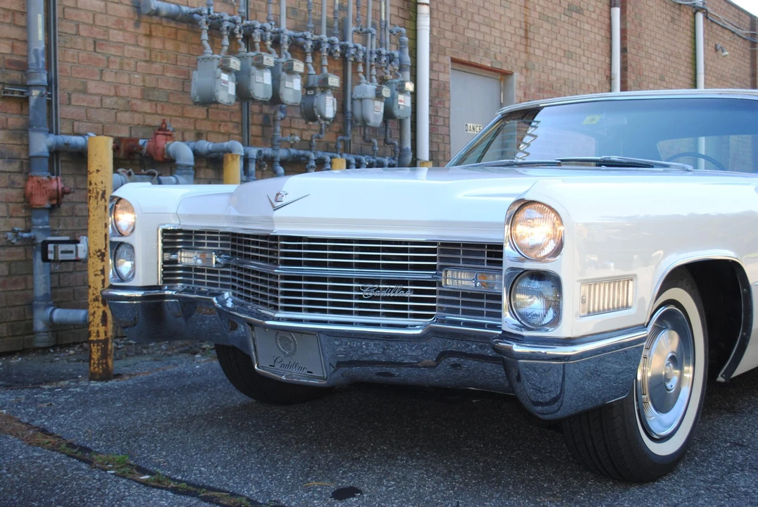 1966 Cadillac DeVille 3rd Gen - Image 28 of 31