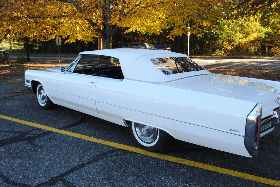 1966 Cadillac DeVille 3rd Gen - Image 14 of 31