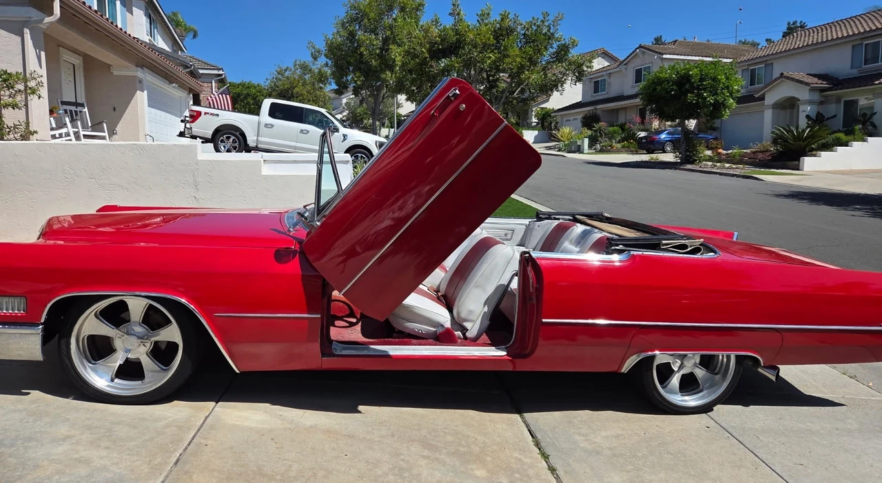 1966 Cadillac DeVille 3rd Gen - Image 8 of 18