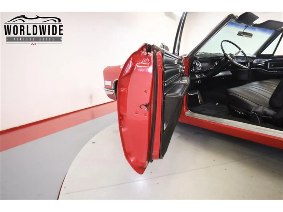 1966 Cadillac DeVille 3rd Gen - Image 24 of 31