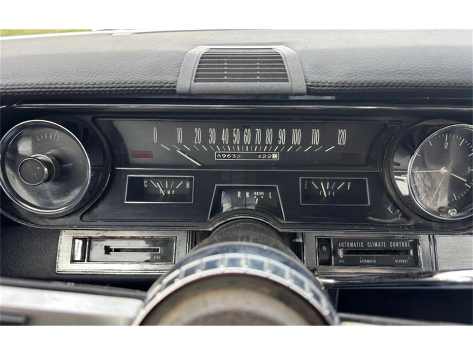 1966 Cadillac DeVille 3rd Gen - Image 17 of 31