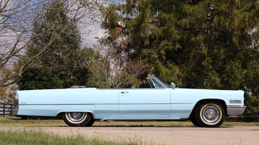 1966 Cadillac DeVille 3rd Gen - Image 2 of 14